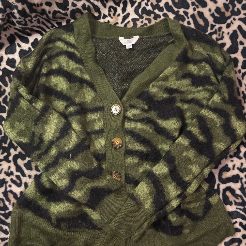 Trendy Olive Green Sweater